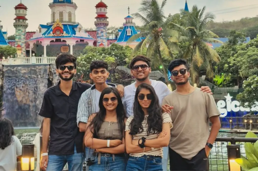 friends-tour-mms-travels-mms-travel