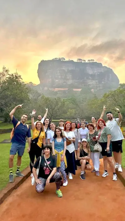 all-friends-enjoying-tour-with-take-group-photo-mms-travels